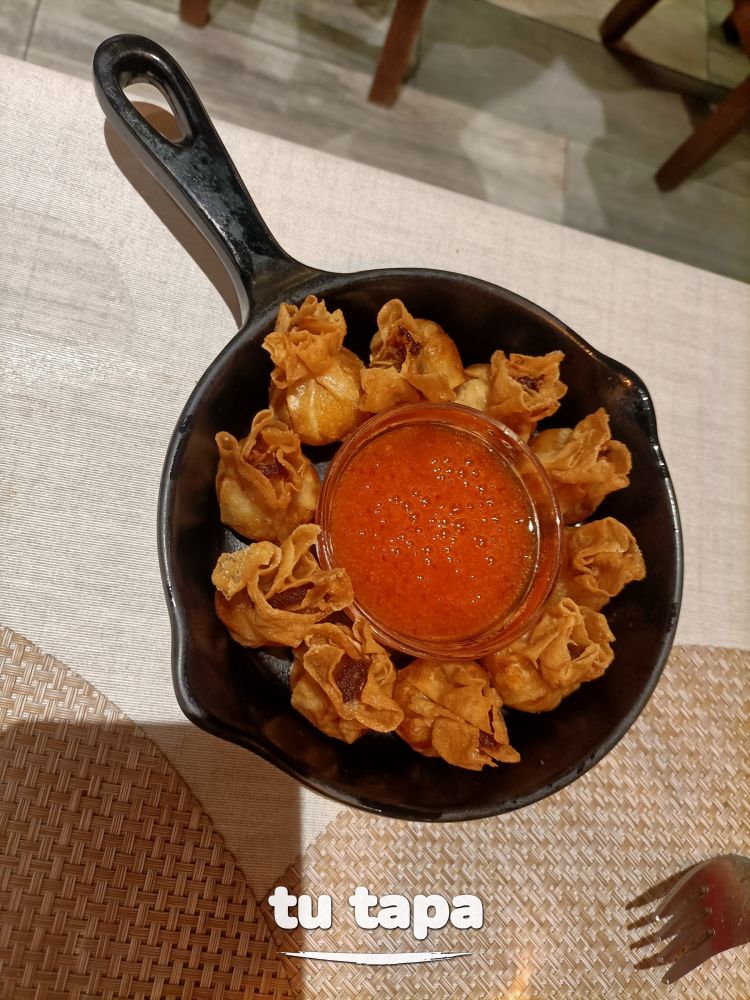 Saquitos de Txangurro en Egun-on
