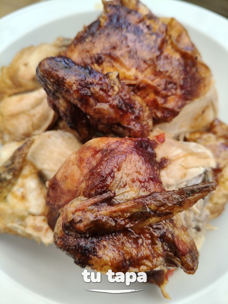 Pollo asado en Asador de Pollos Casa Galván